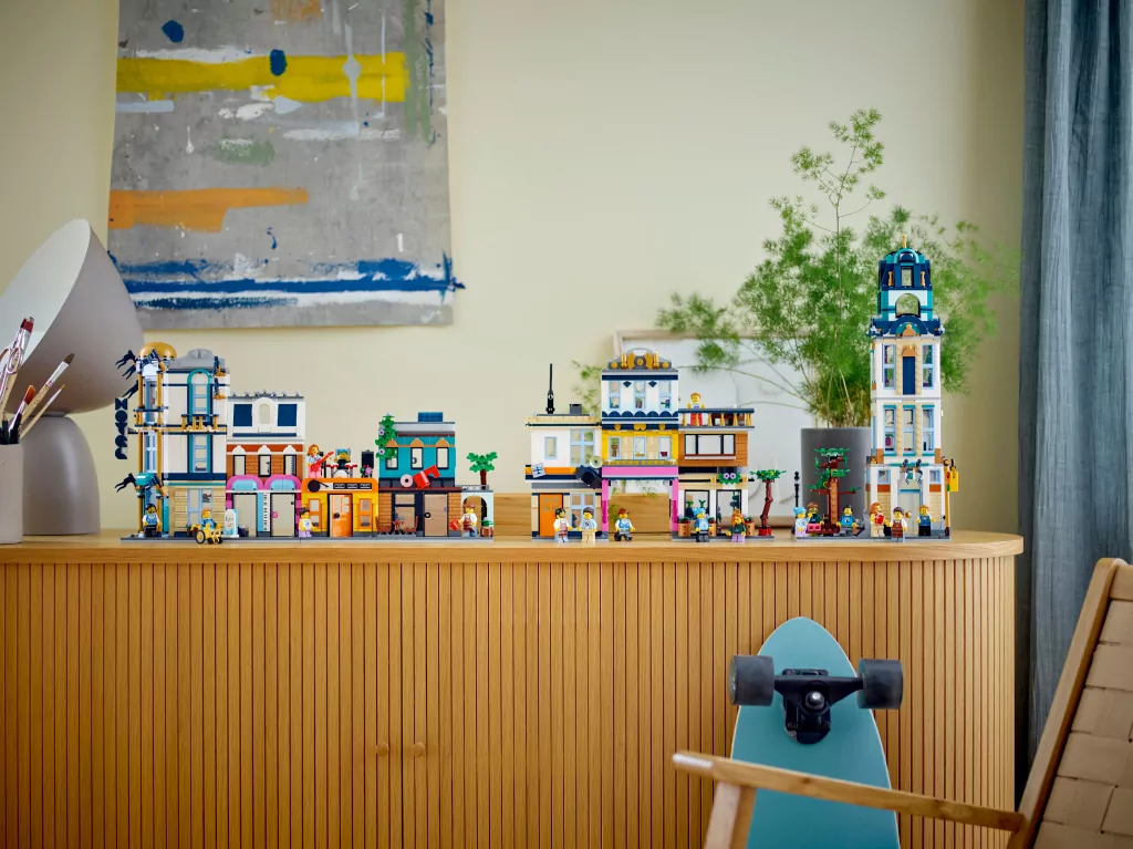 LEGO® Creator. Główna ulica. 31141 - tantis.pl