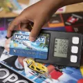 Monopoly. Super Electronic Banking. Gra strategiczna - tantis.pl