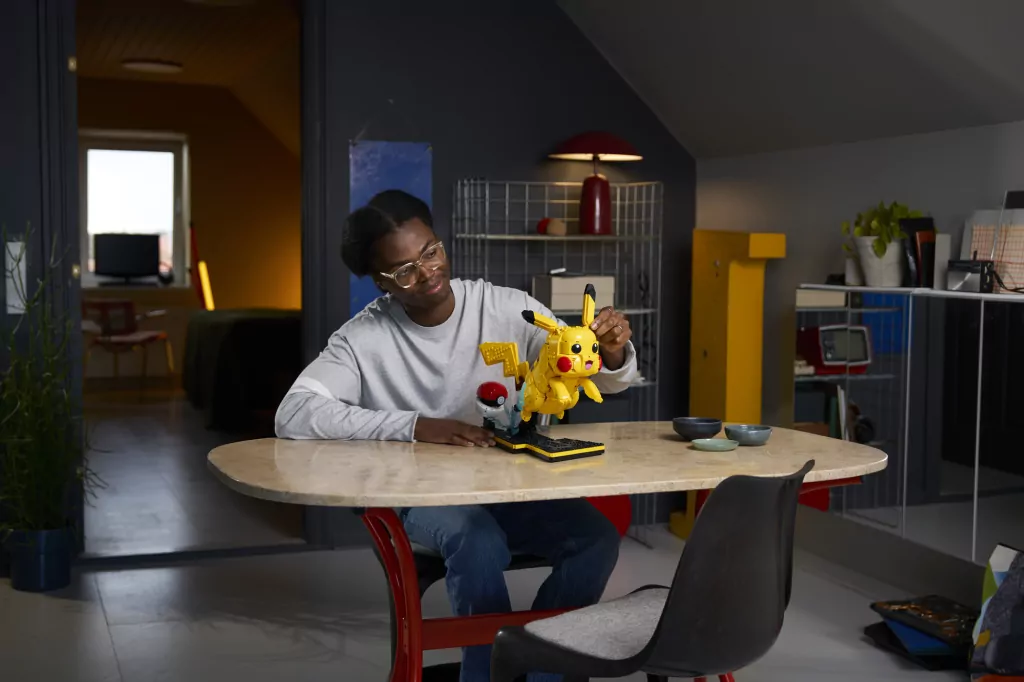 LEGO® Pikachu i Pokéball 72152 - tantis.pl