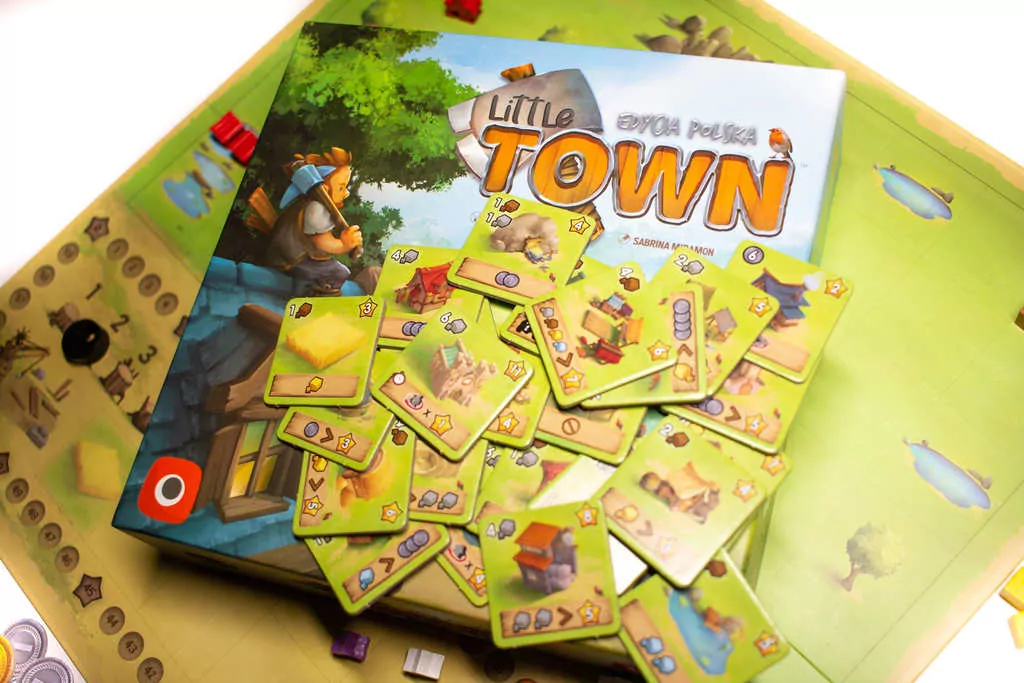 Little Town - tantis.pl