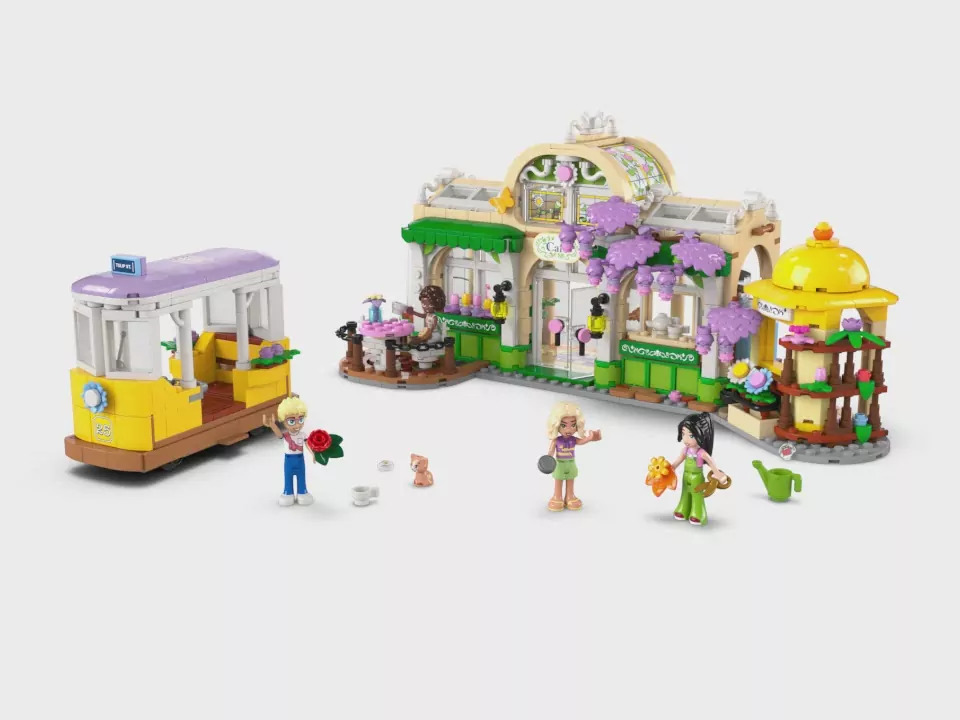 LEGO® Friends. Zielona kawiarnia i kwiaciarnia 42671 - tantis.pl