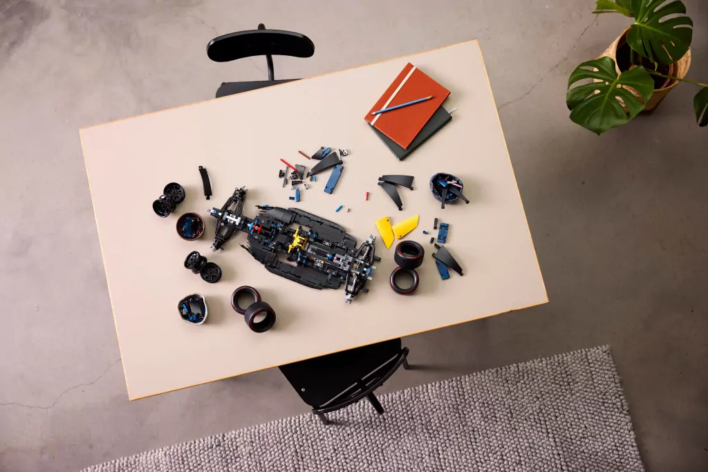 LEGO® Bolid F1 Oracle Red Bull Racing RB20 42206 - tantis.pl