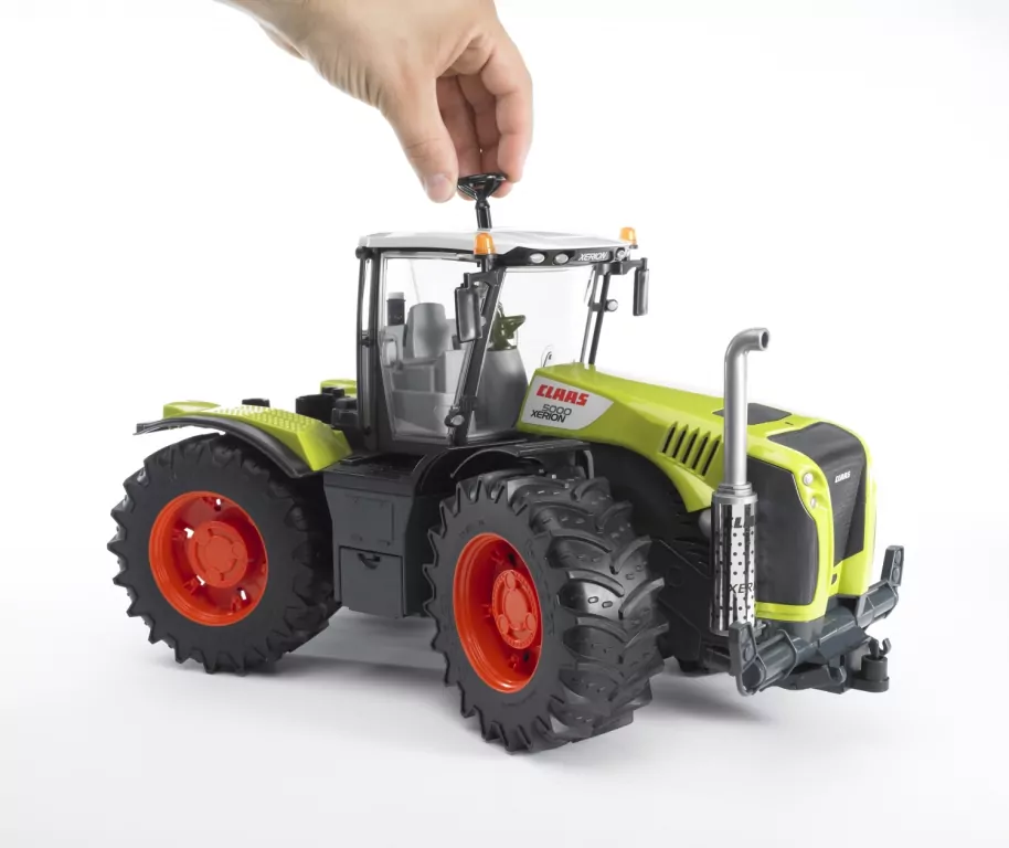 Traktor Claas Xerion 5000 - tantis.pl