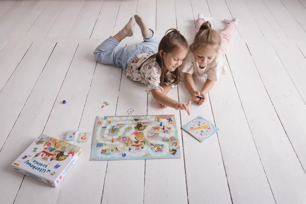 W literkowej krainie - tantis.pl