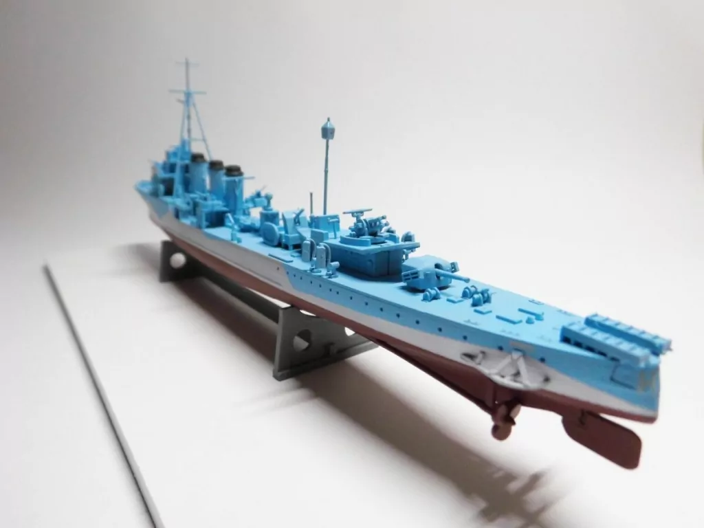 Niszczyciel ORP "BURZA" - tantis.pl
