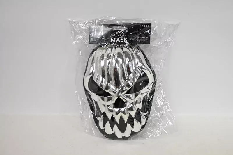 Maska Czaszka 18,5x24,5cm - tantis.pl