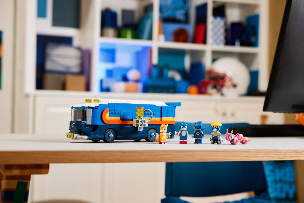 LEGO® Sonic The Hedgehog. Sonic i pojazd do zadań specjalnych 77006 - tantis.pl