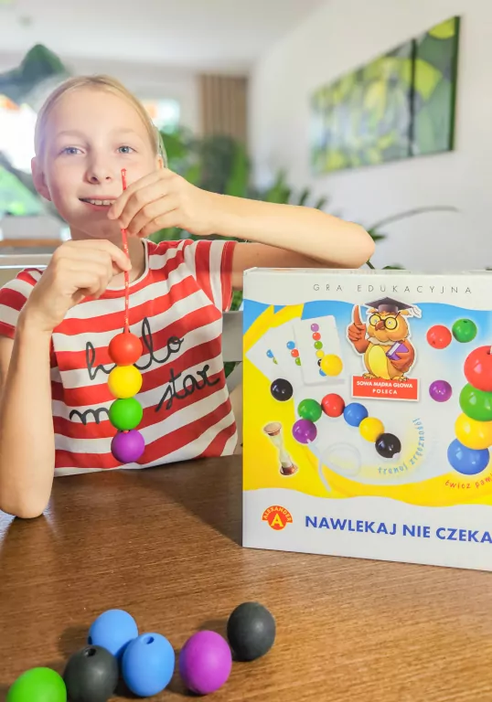 Nawlekaj nie czekaj. Gra edukacyjna - tantis.pl