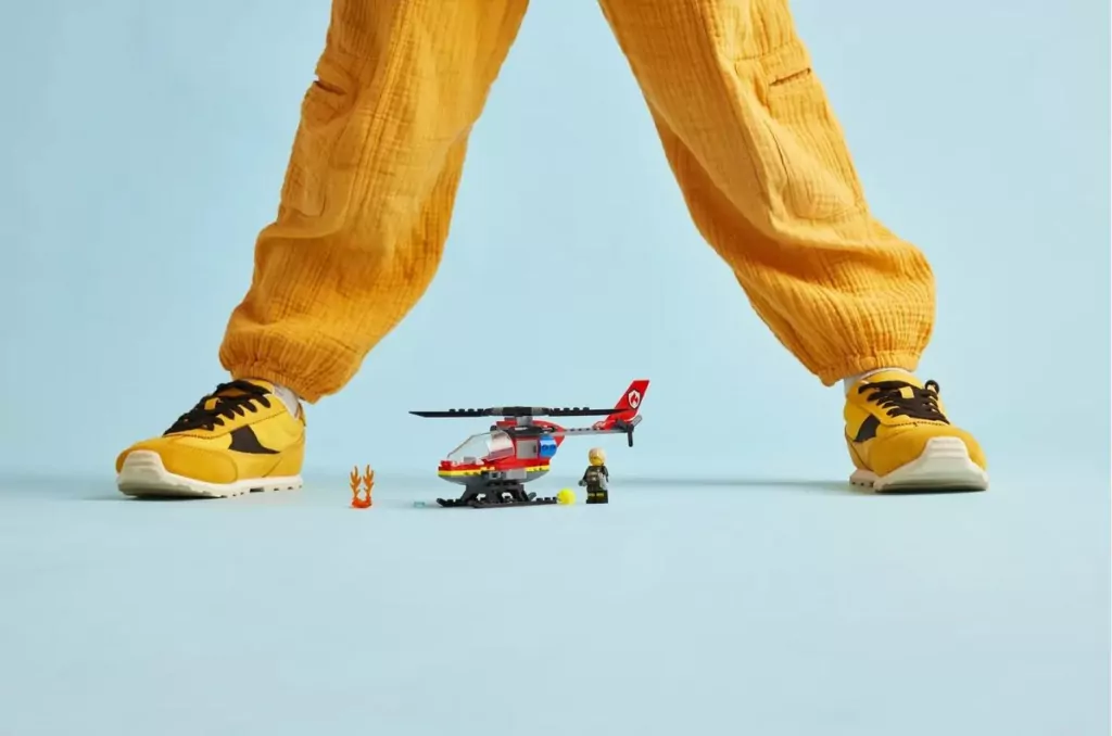 LEGO® City. Strażacki helikopter ratunkowy 60411 - tantis.pl