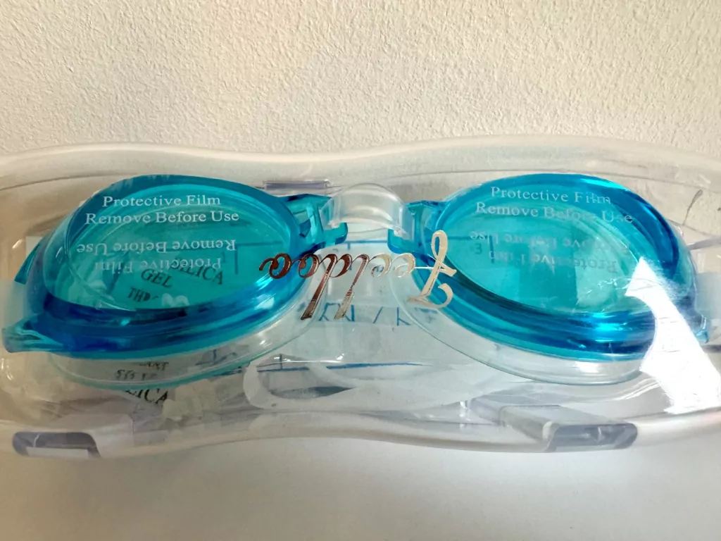 OKULARY DO PLYWANIA NOSKI ETUI - tantis.pl