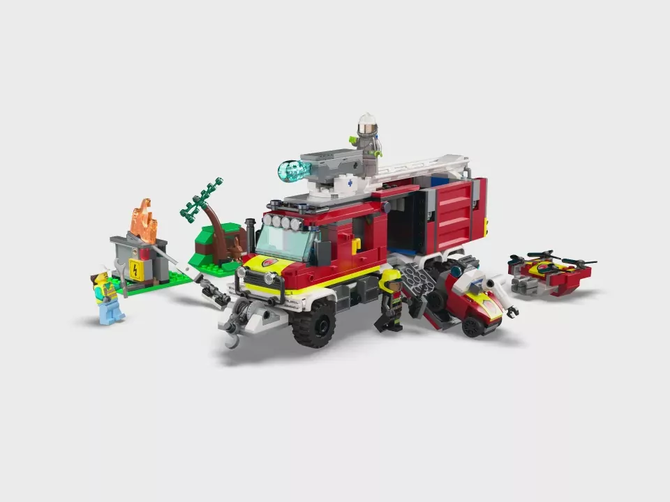 LEGO® City Fire. Terenowy pojazd straży pożarnej. 60374 - tantis.pl