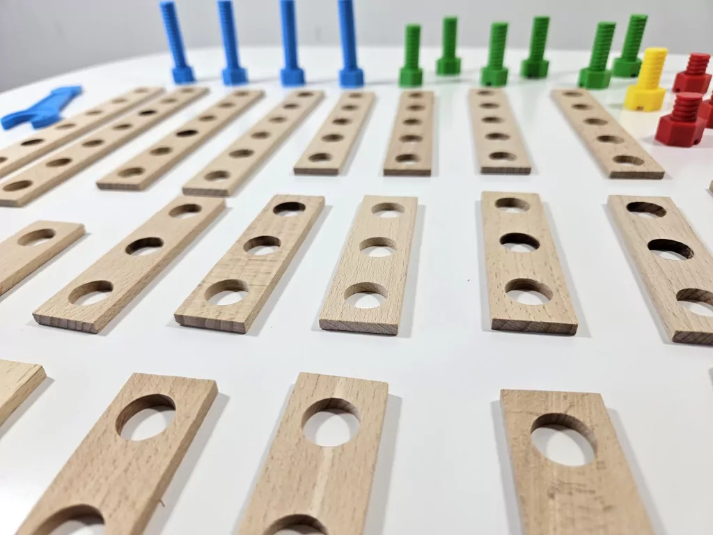 Mały konstruktor Junior. 75 elementów - tantis.pl