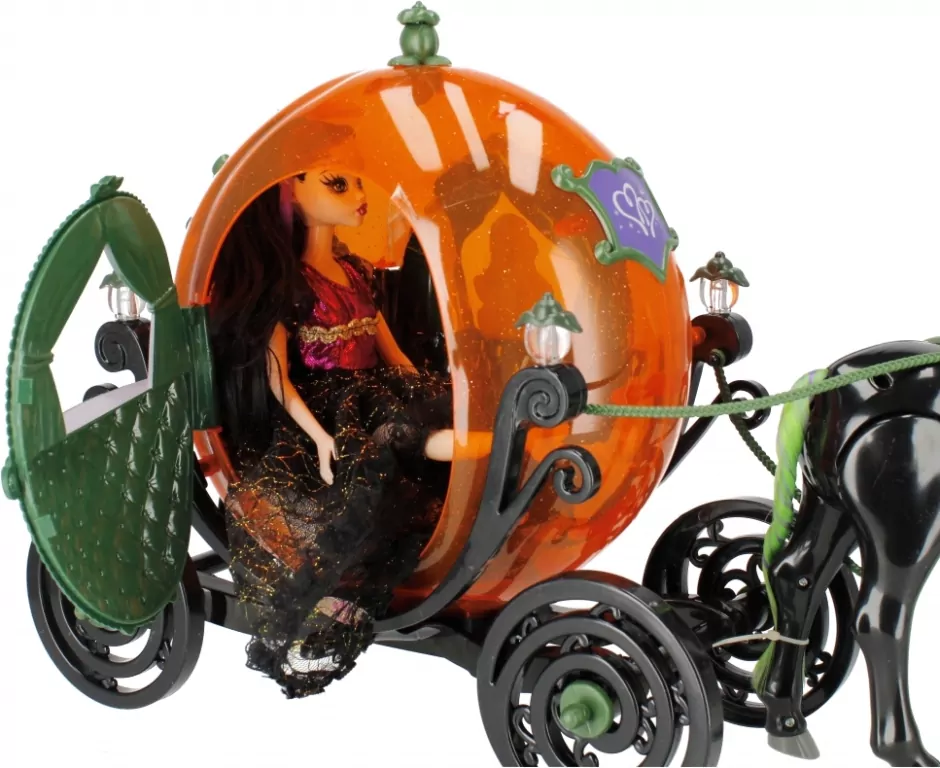 Kareta z lalką i koniem - tantis.pl