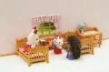 Wiejski pokój dziecięcy. Sylvanian Families - tantis.pl