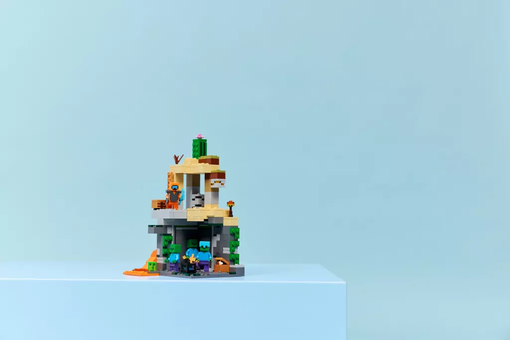 LEGO® Minecraft. Loch zombie 21587 - tantis.pl
