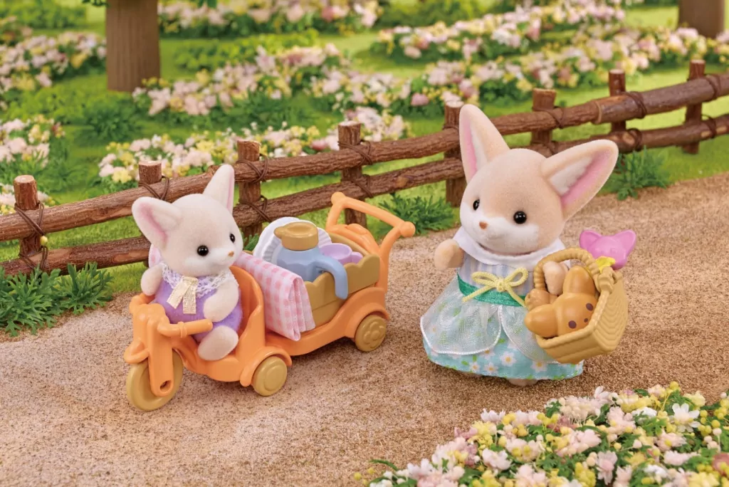 Sylvanian Families Rodzina lisów pustynnych na pikniku 5698 - tantis.pl