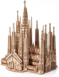 Puzzle drewniane 3D. Sagrada Familia
