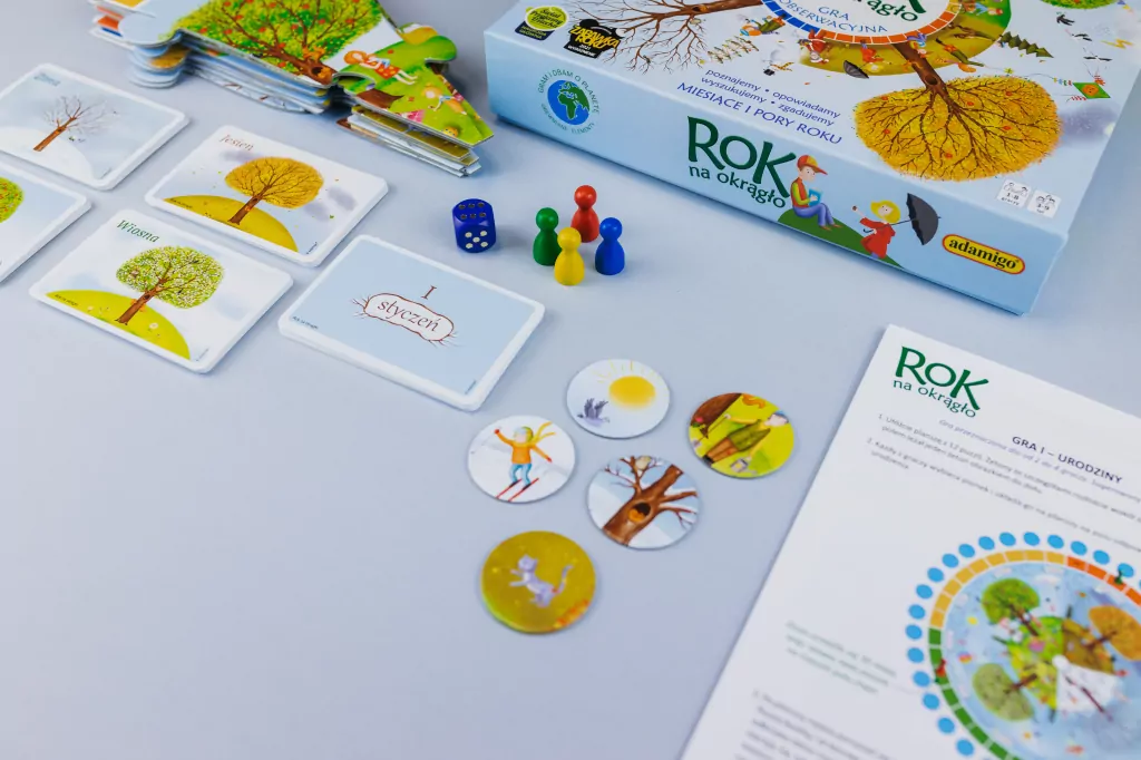 Rok na okrągło. Gra obserwacyjna - tantis.pl