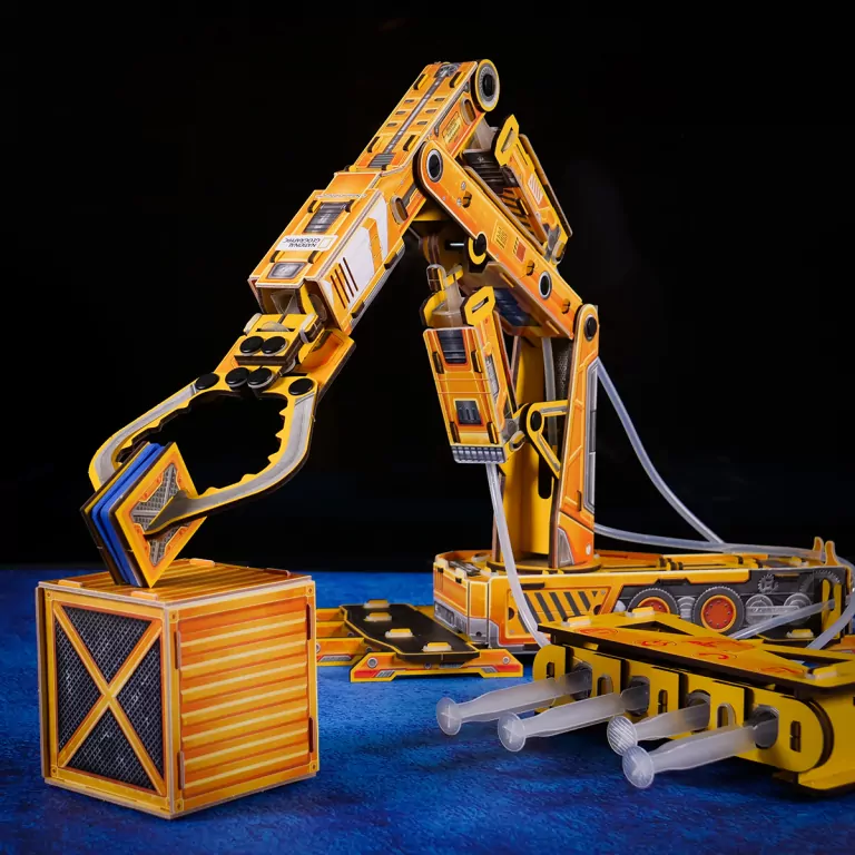 Cubic Fun. National Geographic. Robotyczne ramię hydrauliczne - tantis.pl