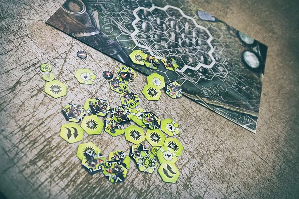 Neuroshima Hex. Iron Gang. Dodatek do gry - tantis.pl