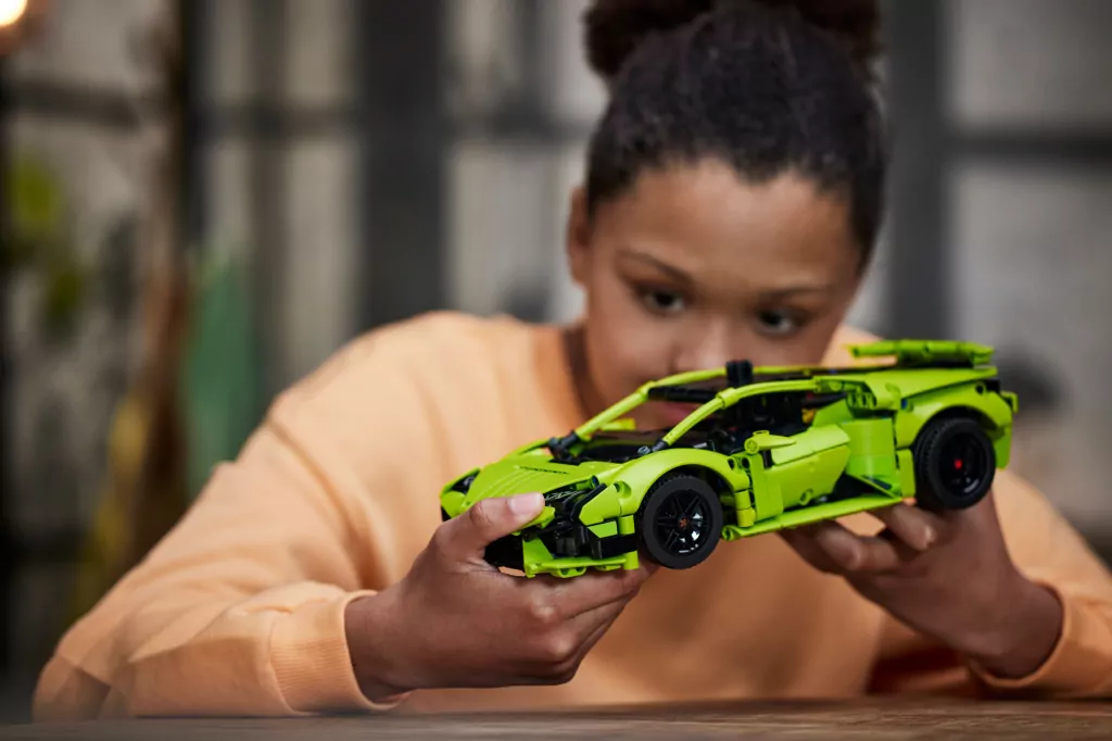 LEGO® Technic. Lamborghini Huracán Tecnica. 42161 - tantis.pl
