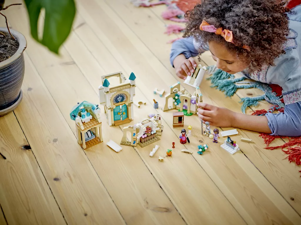 LEGO® Disney. Zamek króla Magnifico 43224 - tantis.pl