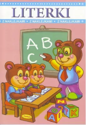 Literki z naklejkami.