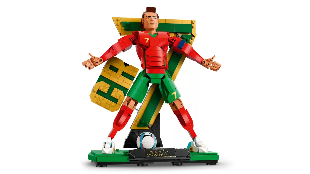 LEGO® Cristiano Ronaldo — piłkarska legenda 43016 - tantis.pl