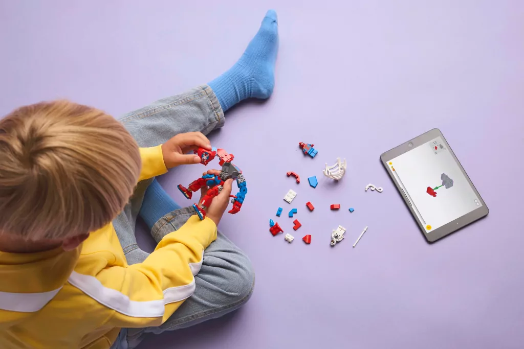 LEGO® Mech Spider-Mana kontra Anti-Venom 76308 - tantis.pl