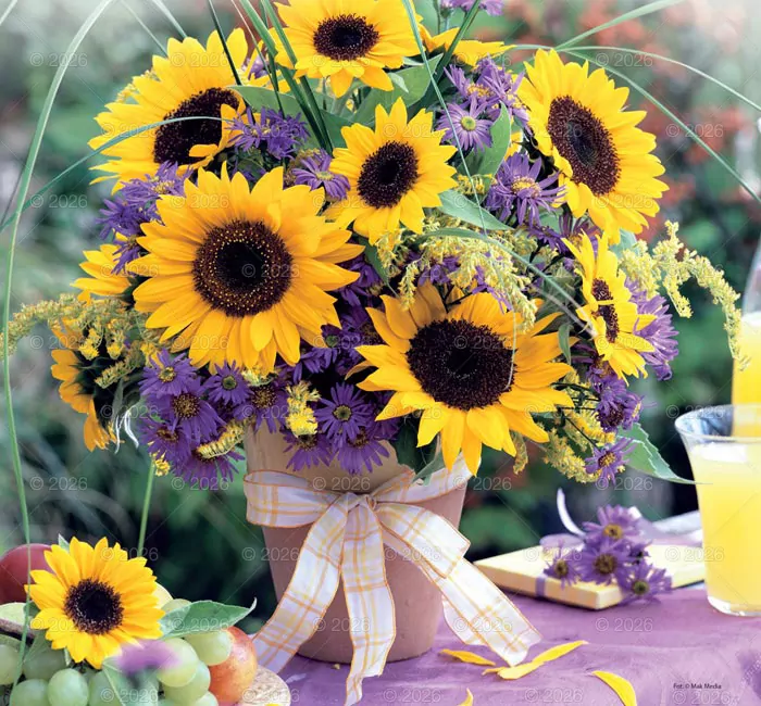 Kalendarz 2026 reklamowy Bukiety kwiatów - tantis.pl