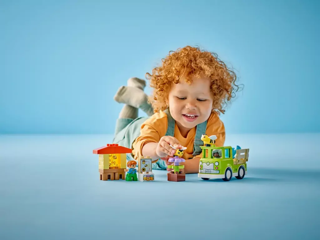 LEGO® DUPLO® Town. Opieka nad pszczołami i ulami 10419 - tantis.pl