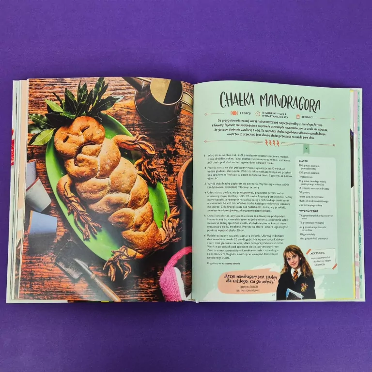 Harry Potter. Oficjalna księga magicznych wypieków - tantis.pl