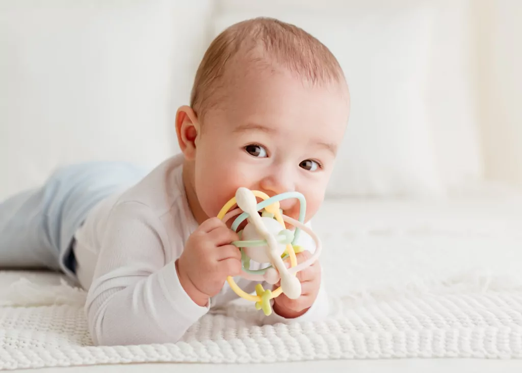 Grzechotka Kosmos pastelowa - tantis.pl