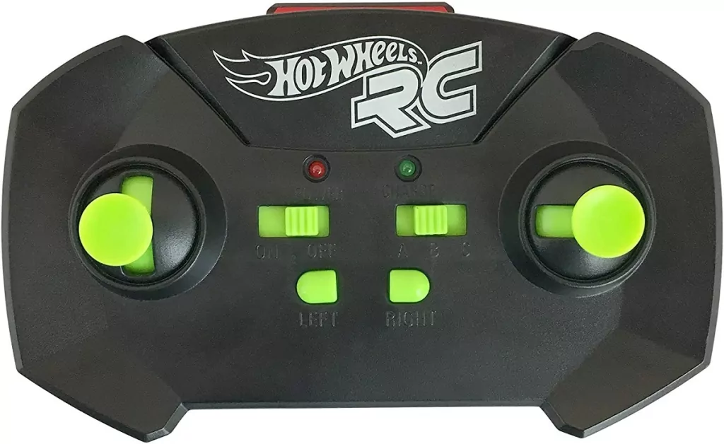 Hot Wheels. Shark Bite. Helikopter zdalnie sterowany - tantis.pl