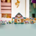 LEGO® Friends  Stadnina i szkółka jeździecka 42688 - tantis.pl