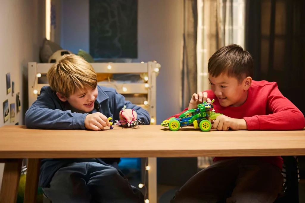 LEGO® Samochód wyścigowy Mateo i Z-Bloba 71491 - tantis.pl