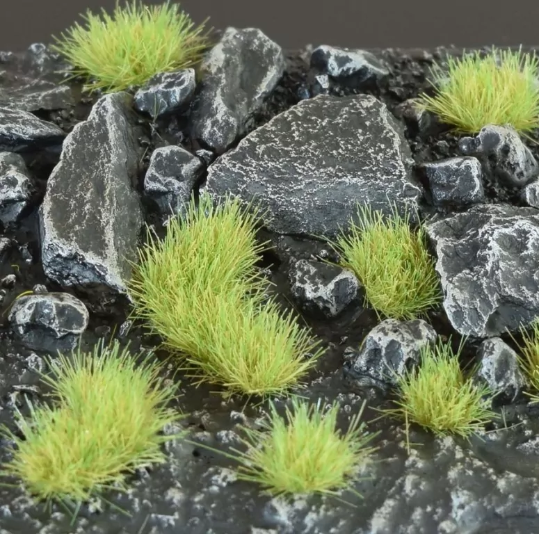 Gamers Grass: Grass tufts - 4 mm - Light Green (Small) - tantis.pl