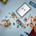 LEGO® Super Mario.  Mario Kart™ — Interaktywna figurka LEGO® Mario™ i Standard Kart 72043 - tantis.pl