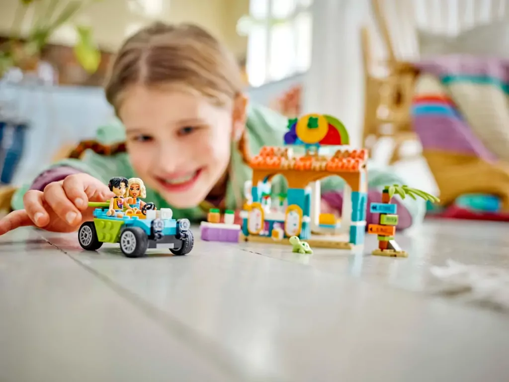 LEGO® Friends. Plażowa budka z koktajlami. 42625 - tantis.pl
