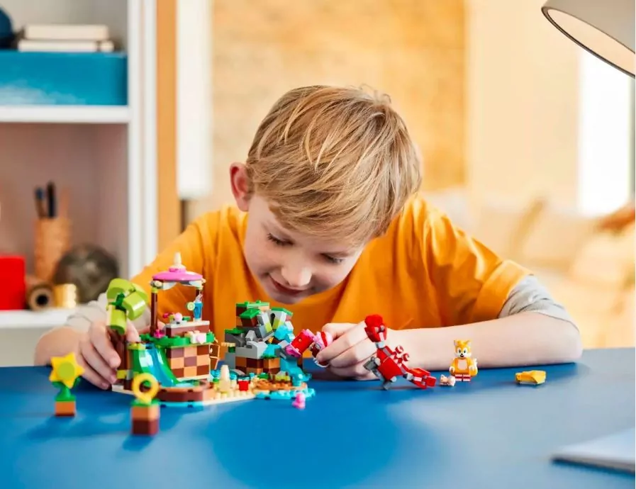 LEGO® Sonic the Hedgehog™. Wyspa dla zwierząt Amy 76992 - tantis.pl