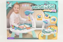 Stolik z projektorem