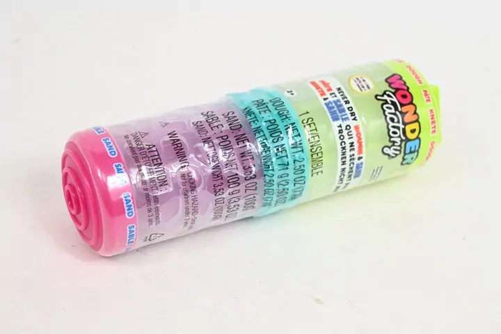Wonder Factory Never Dry Dough&Sand Green Pink - tantis.pl