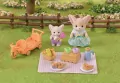 Sylvanian Families Rodzina lisów pustynnych na pikniku 5698 - tantis.pl
