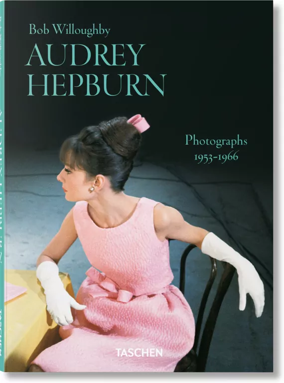 Bob Willoughby. Audrey Hepburn. Photographs 1953–1966 - tantis.pl