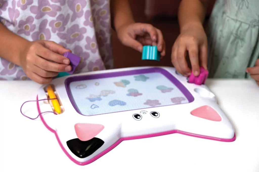 Gabi. Tablica magnetyczna Koci Domek Gabi - tantis.pl