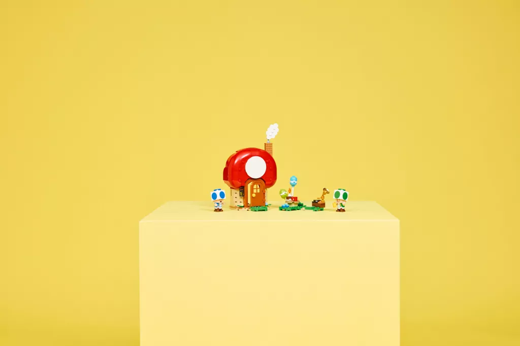 LEGO® Super Mario.  Toad i domówka 72041 - tantis.pl
