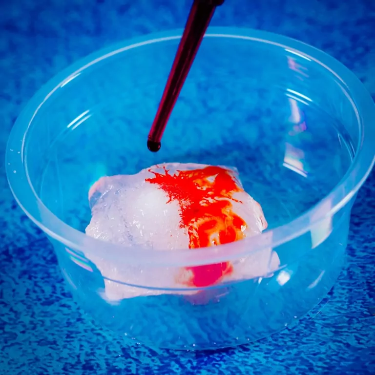 I'm a Genius. 150 chemicznych doświadczeń - tantis.pl