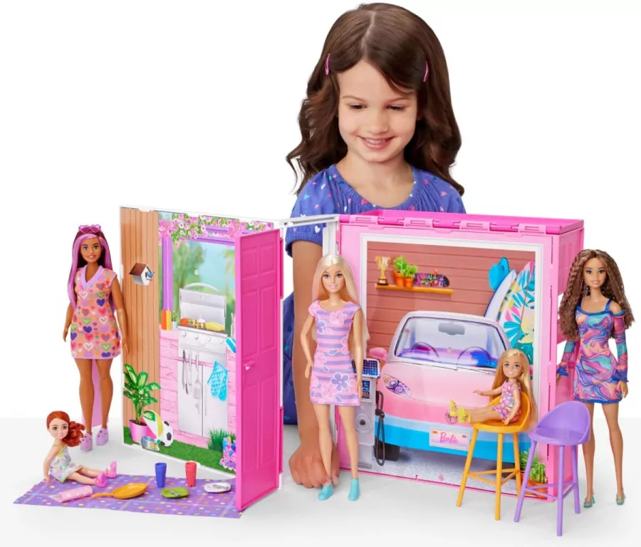 Barbie Fashionistas, Przytulny domek + Lalka HRJ77 - tantis.pl