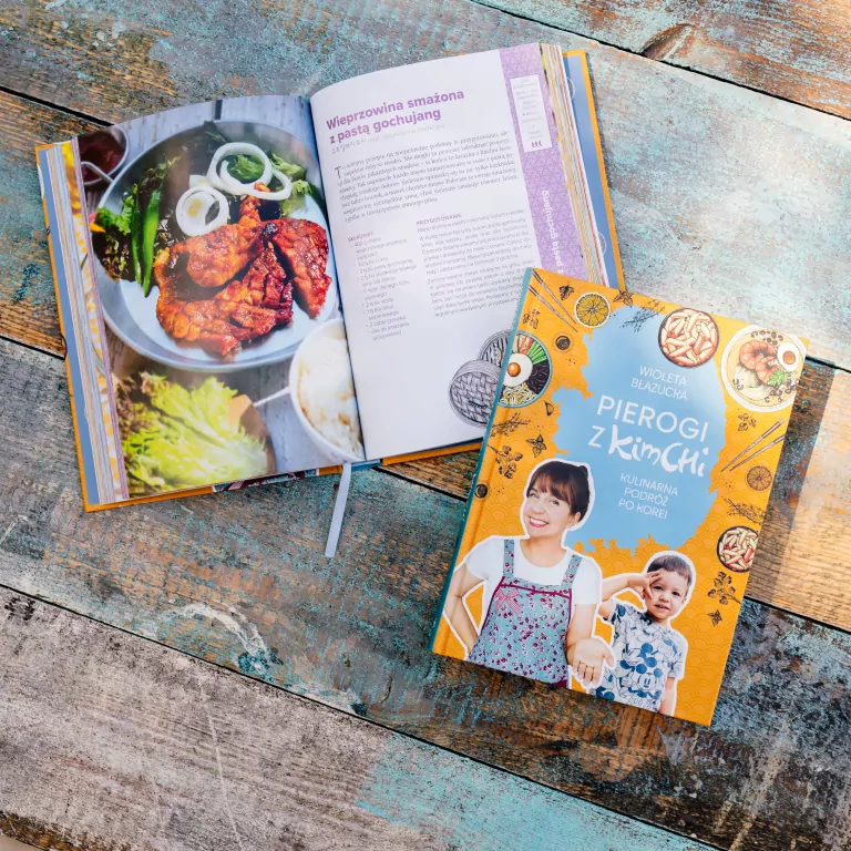 Pierogi z kimchi. Kulinarna podróż po Korei - tantis.pl