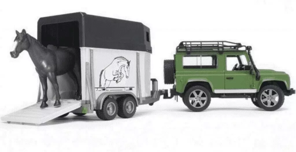 Land Rover z przyczepą i figurką konia - tantis.pl